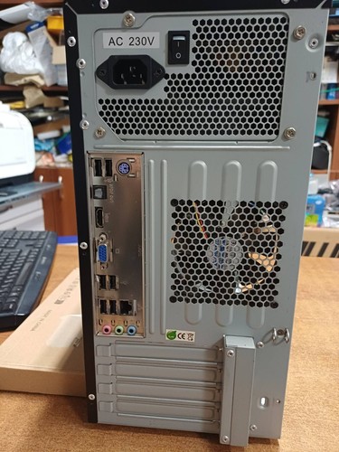 Computer tower 16 gb - i7, /