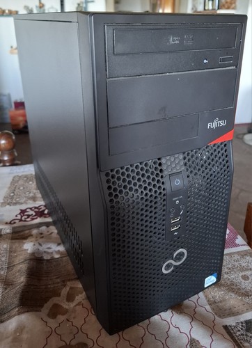 Computer fujitsu siemens - pc,